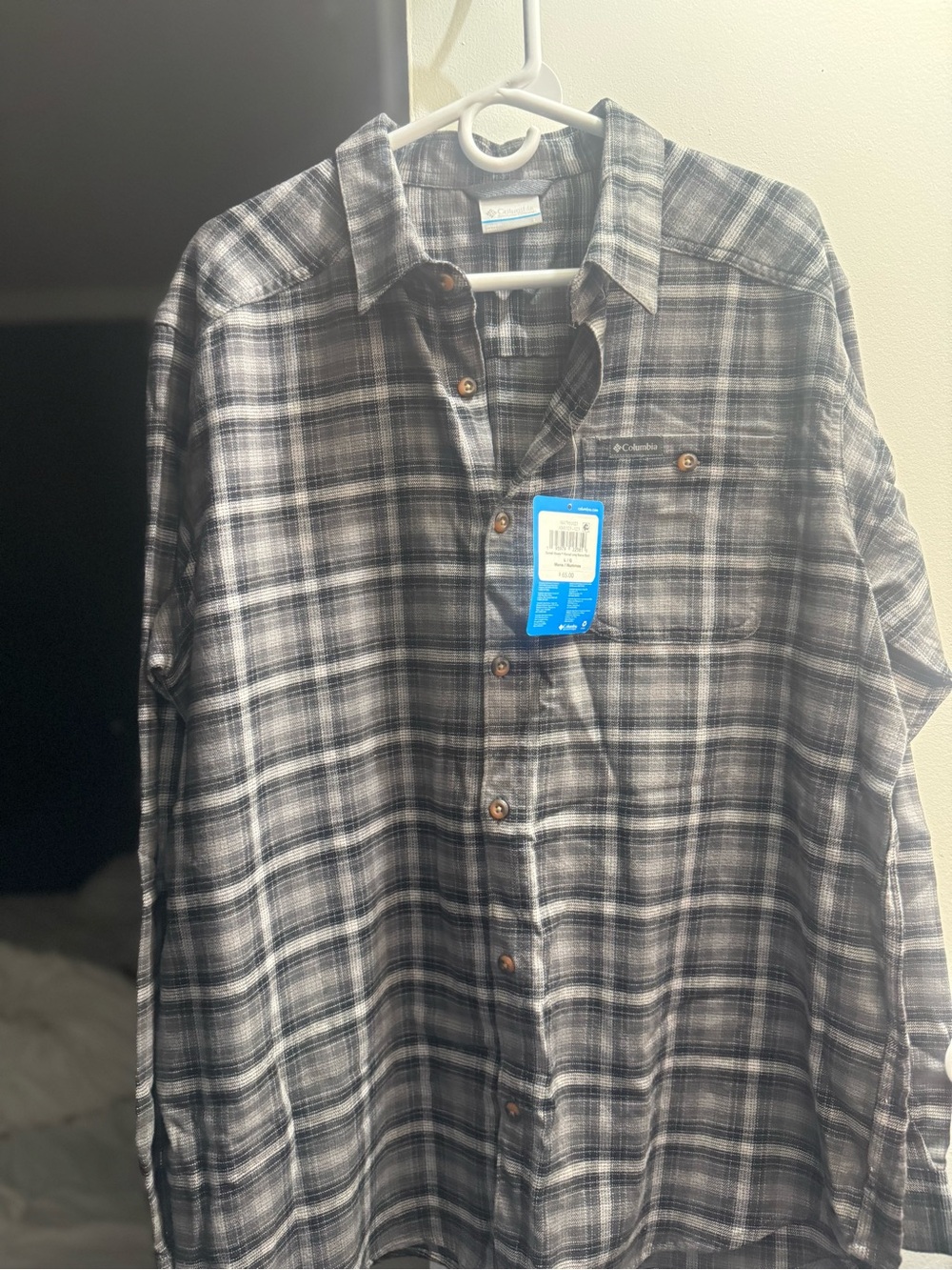 Columbia Men’s Gray Plaid Button-Up Shirt
